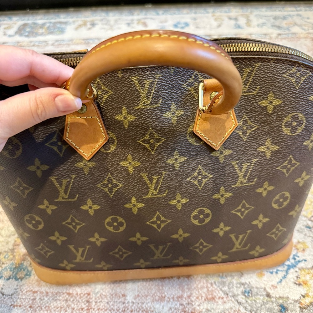 Vintage Classic Louis Vuitton Alma PM - Picture 6 of 15